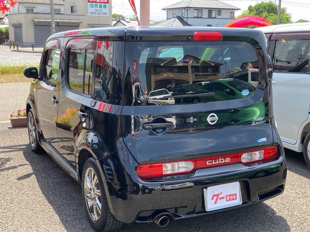 キューブ ライダー　車検令和９年３月　純正ナビ地デジＴＶ　Ｂｌｕｅｔｏｏｔｈ　インテリジェントキー　ＥＴＣ　プッシュスターター　革調シートカバー　ベンチシート　ＨＩＤヘッドライト　純正エアロ　純正１６インチアルミホイール（36枚目）