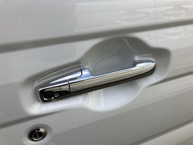 スペーシアカスタム ハイブリッドＸＳ　両側電動スライドドア　スズキコネクトオプション９インチナビ地デジＴＶ　全方位カメラ　Ｂｌｕｅｔｏｏｔｈ　アダクティブクルーズコントロール　オートライト　ＬＥＤヘッドライト　届出済未使用車（12枚目）