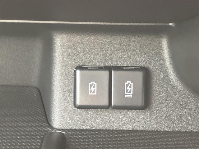 スペーシアカスタム ハイブリッドＸＳ　両側電動スライドドア　スズキコネクトオプション９インチナビ地デジＴＶ　全方位カメラ　Ｂｌｕｅｔｏｏｔｈ　アダクティブクルーズコントロール　オートライト　ＬＥＤヘッドライト　届出済未使用車（16枚目）