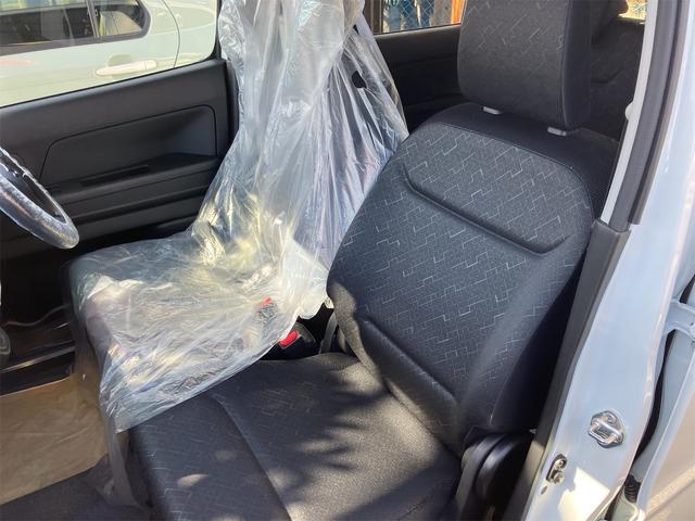 ワゴンＲ ＦＸ　届出済未使用車　デュアルブレーキサポート　レーンアシスト　クリアランスソナー　横滑り防止装置　スマートキー　プッシュスターター　オートライト　電動格納ドアミラー　ベンチシート（21枚目）