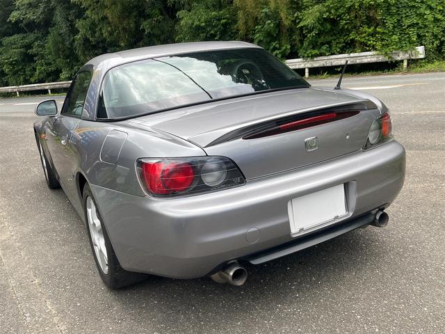 Ｓ２０００ ベースグレード　６速ＭＴ　ナビ　ＥＴＣ　プッシュスタート　スマートキー　ＤＶＤ再生　ＨＩＤ　パワステ　実走行６３６６８キロ　ＨＩＤ　パワーステアリング　パワーウィンドウ（7枚目）