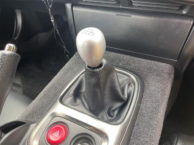 Ｓ２０００ ベースグレード　６速ＭＴ　ナビ　ＥＴＣ　プッシュスタート　スマートキー　ＤＶＤ再生　ＨＩＤ　パワステ　実走行６３６６８キロ　ＨＩＤ　パワーステアリング　パワーウィンドウ（24枚目）