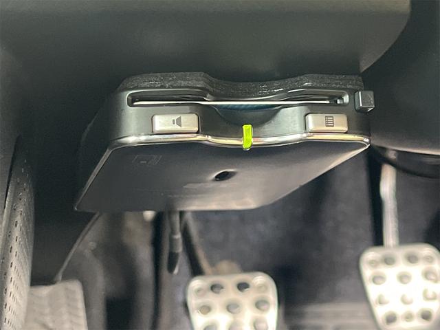 Ｓ２０００ ベースグレード　６速ＭＴ　ナビ　ＥＴＣ　プッシュスタート　スマートキー　ＤＶＤ再生　ＨＩＤ　パワステ　実走行６３６６８キロ　ＨＩＤ　パワーステアリング　パワーウィンドウ（28枚目）