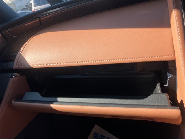 ヴェルファイアハイブリッド エグゼクティブラウンジ　全周囲カメラ　ナビ　ＴＶ　両側電動スライドドア　クリアランスソナー　オートクルーズコントロール　レーンアシスト　パークアシスト　衝突被害軽減システム　オートマチックハイビーム（55枚目）