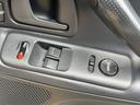 ベースグレード　６速ＭＴ　ナビ　ＥＴＣ　プッシュスタート　スマートキー　ＤＶＤ再生　ＨＩＤ　パワステ　実走行６３６６８キロ　ＨＩＤ　パワーステアリング　パワーウィンドウ（33枚目）