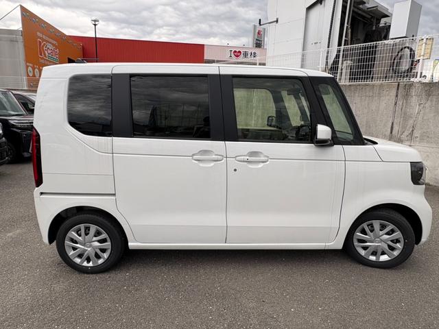 Ｎ－ＢＯＸ ベースグレード　届出済み未使用車　衝突被害軽減ブレーキ（10枚目）