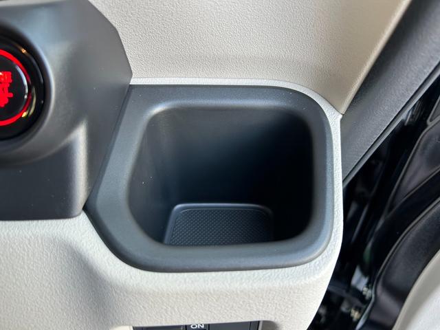 Ｎ－ＢＯＸ ベースグレード　衝突軽減ブレーキ付き　片側電動スライド（20枚目）