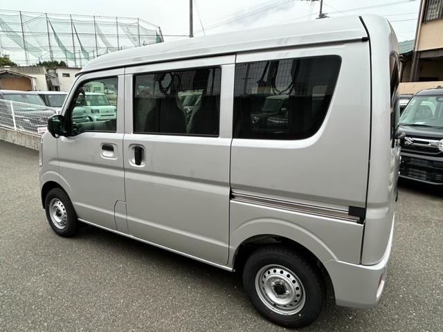 エブリイ ＰＡリミテッド　ＬＥＤヘッドランプ装着車　衝突軽減ブレーキ付き（11枚目）