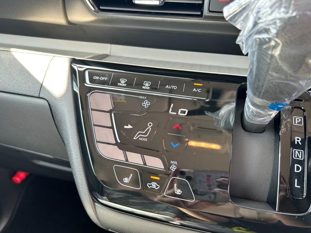 デリカミニ Ｇ　プレミアム　届出済未使用車　両側電動スライドドア　全方位モニター付き（25枚目）