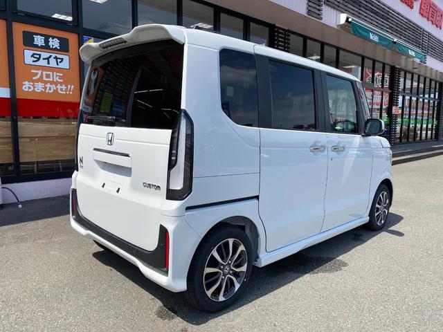 Ｎ－ＢＯＸカスタム ベースグレード　届出済未使用車　衝突軽減ブレーキ付き　両側電動スライドドア（9枚目）