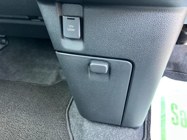 ムーヴキャンバス ストライプスＧ　衝突軽減ブレーキ付き　シ－トヒ－タ－　両側電動スライド（27枚目）