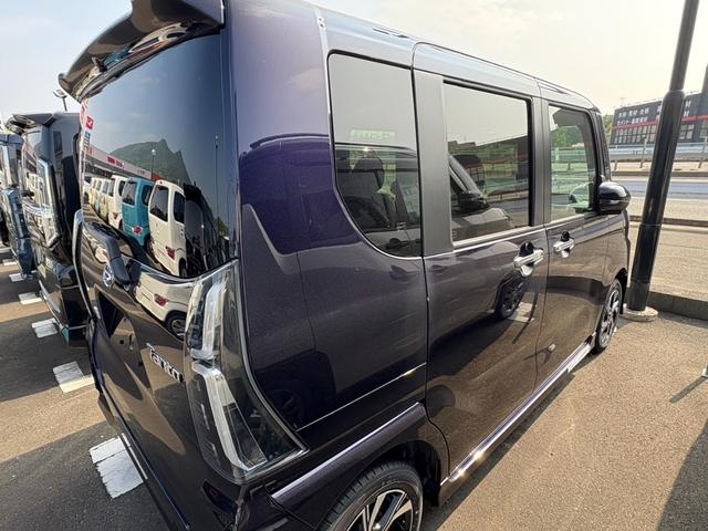 タント カスタムＸ　届出済未使用車　衝突軽減ブレーキ付き　シートヒーター　両側電動スライドドア　ＬＥＤヘッドライト（9枚目）