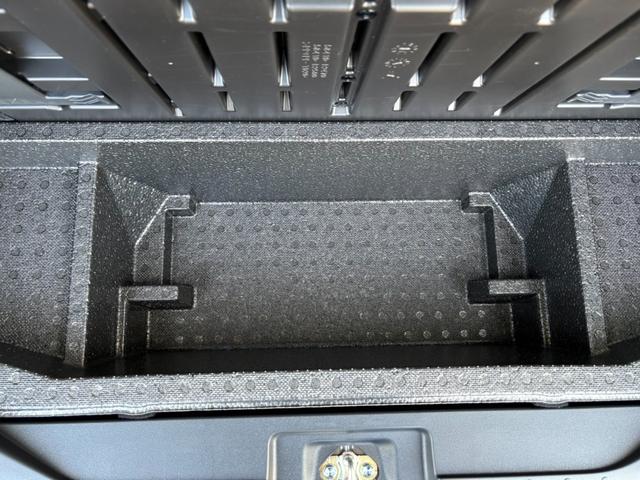 タント カスタムＸ　届出済未使用車　衝突軽減ブレーキ付き　シートヒーター　両側電動スライドドア　ＬＥＤヘッドライト（13枚目）