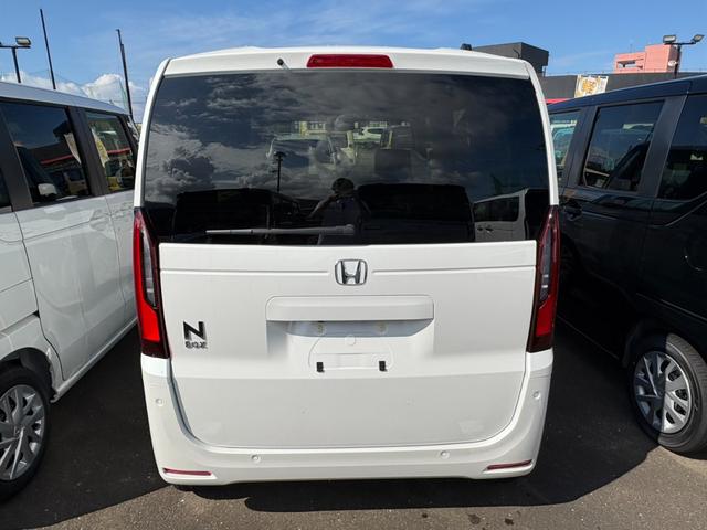Ｎ－ＢＯＸ ベースグレード　届出済未使用車　衝突軽減ブレーキ　アダプティブクルーズコントロール　片側電動スライドドア　電子パーキング　ブレーキホールド　シートヒーター　キーフリー　オートエアコン（10枚目）