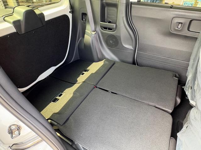 Ｎ－ＢＯＸカスタム ベースグレード　届出済未使用車　衝突軽減ブレーキ　アダプティブクルーズコントロール　片側電動スライドドア　電子パーキング　ブレーキホールド　シートヒーター　キーフリー　オートエアコン　純正アルミホイール（14枚目）