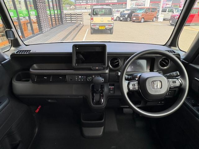 Ｎ－ＢＯＸカスタム ベースグレード　届出済未使用車　衝突軽減ブレーキ　アダプティブクルーズコントロール　片側電動スライドドア　電子パーキング　ブレーキホールド　シートヒーター　キーフリー　オートエアコン　純正アルミホイール（15枚目）