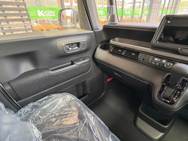 Ｎ－ＢＯＸカスタム ベースグレード　届出済未使用車　衝突軽減ブレーキ　アダプティブクルーズコントロール　片側電動スライドドア　電子パーキング　ブレーキホールド　シートヒーター　キーフリー　オートエアコン　純正アルミホイール（26枚目）