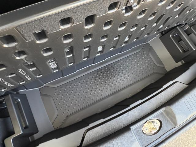 ハスラー ハイブリッドＧ　届出済未使用車　衝突軽減ブレーキ　クルーズコントロール　シートヒーター　コーナーセンサー　キーフリー　オートエアコン（12枚目）