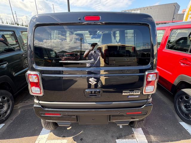 ハスラー ハイブリッドＧ　届出済未使用車　衝突軽減ブレーキ　クルーズコントロール　シートヒーター　コーナーセンサー　キーフリー　オートエアコン（10枚目）