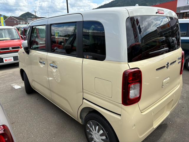 ワゴンＲスマイル ハイブリッドＳ　届出済未使用車　衝突軽減ブレーキ　クルーズコントロール　片側電動スライドドア　電子パーキング　ブレーキホールド　シートヒーター　コーナーセンサー　キーフリー　オートエアコン（9枚目）