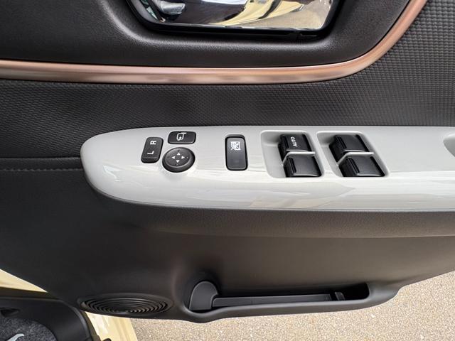 ワゴンＲスマイル ハイブリッドＳ　届出済未使用車　衝突軽減ブレーキ　クルーズコントロール　片側電動スライドドア　電子パーキング　ブレーキホールド　シートヒーター　コーナーセンサー　キーフリー　オートエアコン（34枚目）