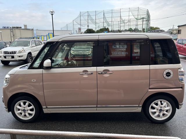 ムーヴキャンバス Ｘメイクアップリミテッド　ＳＡＩＩＩ　ナビ付き　ブルートゥース　両側電動スライドドア　ＥＴＣ　パノラマモニター　キーフリー　オートエアコン（8枚目）