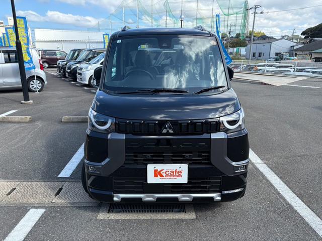 デリカミニ Ｇ　プレミアム　リミテッドエディション　届出済未使用車　衝突軽減ブレーキ　全方位モニター装着車　両側電動スライドドア　クルーズコントロール　ハンドルヒーター　電子パーキング　ブレーキホールド　純正アルミホイール（7枚目）