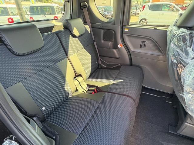 タント カスタムＸ　届出済未使用車　衝突軽減ブレーキ　両側電動スライドドア　電子パーキングブレーキ　ブレーキホールド　シートヒーター　キーフリー　オートエアコン（14枚目）