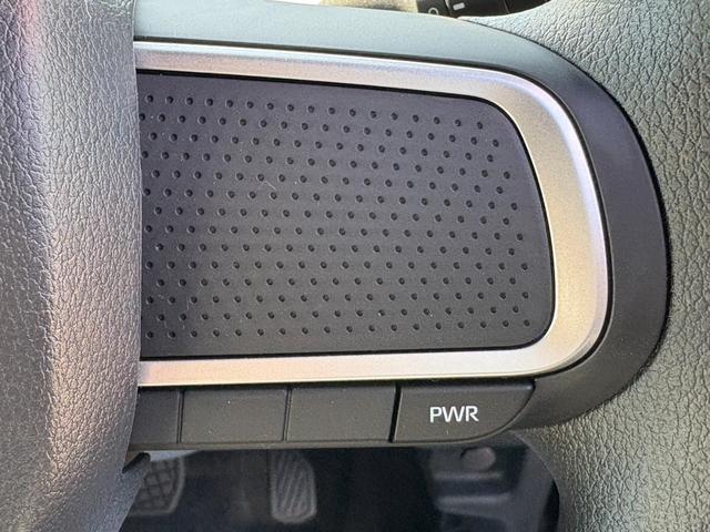 タント カスタムＸ　届出済未使用車　衝突軽減ブレーキ　両側電動スライドドア　電子パーキングブレーキ　ブレーキホールド　シートヒーター　キーフリー　オートエアコン（22枚目）