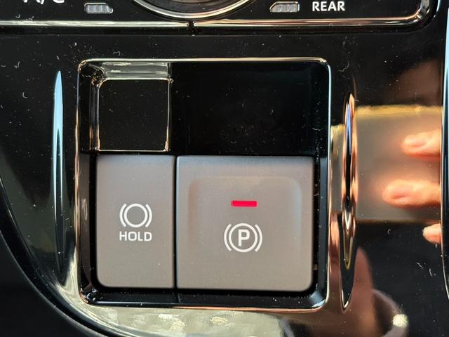 タント カスタムＸ　届出済未使用車　衝突軽減ブレーキ　両側電動スライドドア　電子パーキングブレーキ　ブレーキホールド　シートヒーター　キーフリー　オートエアコン（28枚目）