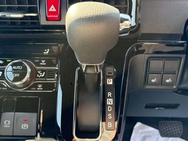 タント カスタムＸ　届出済未使用車　衝突軽減ブレーキ　両側電動スライドドア　電子パーキングブレーキ　ブレーキホールド　シートヒーター　キーフリー　オートエアコン（29枚目）