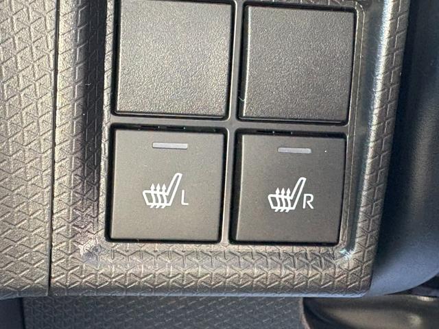 タント カスタムＸ　届出済未使用車　衝突軽減ブレーキ　両側電動スライドドア　電子パーキングブレーキ　ブレーキホールド　シートヒーター　キーフリー　オートエアコン（30枚目）