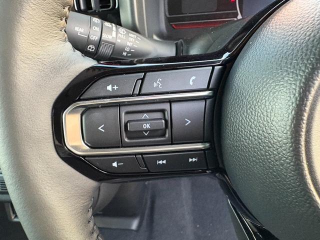 スペーシアギア ハイブリッドＸＺ　衝突軽減ブレーキ　両側電動スライドドア　ハンドルヒーター　シートヒーター　電子パーキングブレーキ　ブレーキホールド　純正アルミホイール　キーフリー　オートエアコン（23枚目）