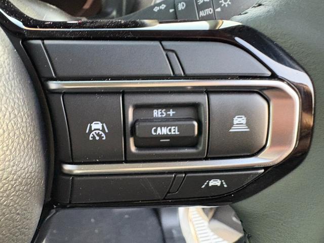 スペーシアギア ハイブリッドＸＺ　衝突軽減ブレーキ　両側電動スライドドア　ハンドルヒーター　シートヒーター　電子パーキングブレーキ　ブレーキホールド　純正アルミホイール　キーフリー　オートエアコン（24枚目）