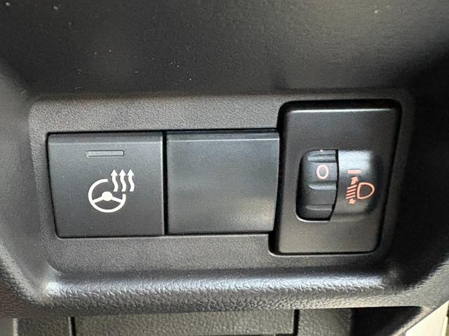 スペーシアギア ハイブリッドＸＺ　衝突軽減ブレーキ　両側電動スライドドア　ハンドルヒーター　シートヒーター　電子パーキングブレーキ　ブレーキホールド　純正アルミホイール　キーフリー　オートエアコン（27枚目）