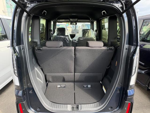 Ｎ－ＢＯＸカスタム ベースグレード　届出済未使用車　衝突軽減ブレーキ　片側電動スライドドア　シートヒーター　バックカメラ　純正アルミホイール（12枚目）