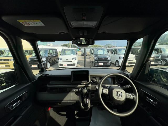 Ｎ－ＢＯＸカスタム ベースグレード　届出済未使用車　衝突軽減ブレーキ　片側電動スライドドア　シートヒーター　バックカメラ　純正アルミホイール（18枚目）