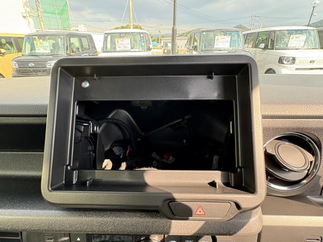 Ｎ－ＢＯＸカスタム ベースグレード　届出済未使用車　衝突軽減ブレーキ　片側電動スライドドア　シートヒーター　バックカメラ　純正アルミホイール（26枚目）