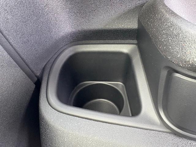 Ｎ－ＢＯＸカスタム ベースグレード　届出済未使用車　衝突軽減ブレーキ　片側電動スライドドア　シートヒーター　バックカメラ　純正アルミホイール（31枚目）