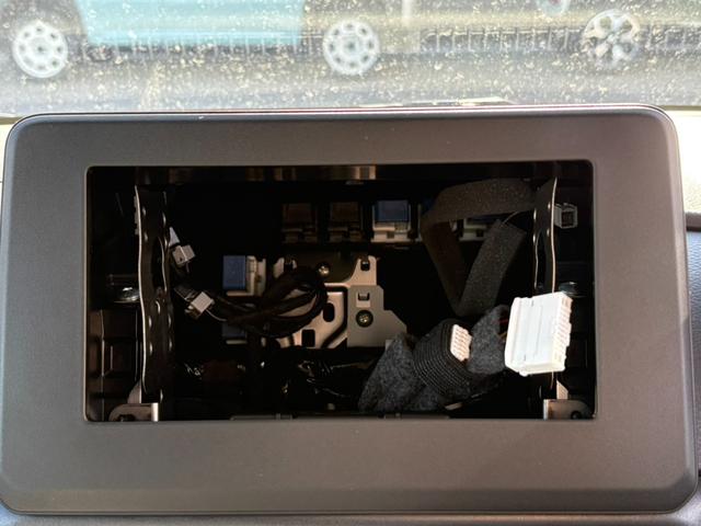 デリカミニ Ｇ　プレミアム　届出済未使用車　衝突軽減ブレーキ　アラウンドビューモニター　両側電動スライドドア　電子パーキングブレーキ　ブレーキホールド　ハンドルヒーター　純正アルミホイール（24枚目）