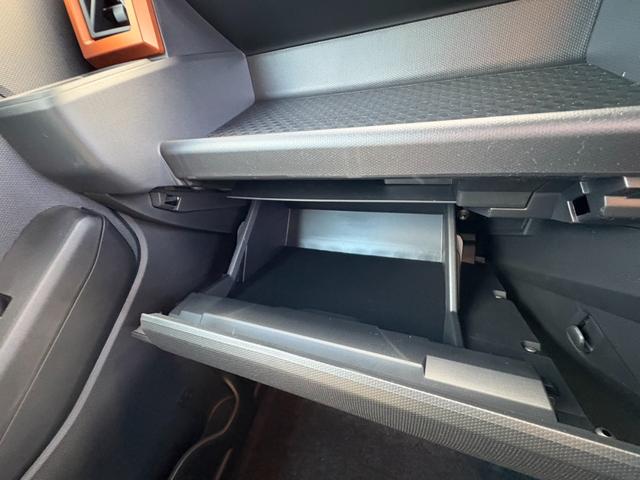 タフト Ｇ　衝突軽減ブレーキ　ブレーキホールド　電子パーキングブレーキ　ガラスルーフ（40枚目）