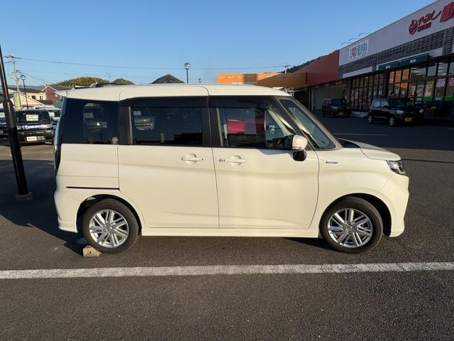 ソリオ ハイブリッドＭＺ　社外８インチナビ　フルセグＴＶ　ブルートゥース　ＤＶＤ再生　ＥＴＣ　両側電動スライドドア　ヘッドアップディスプレイ　コーナーセンサー　ドラレコ付き（10枚目）