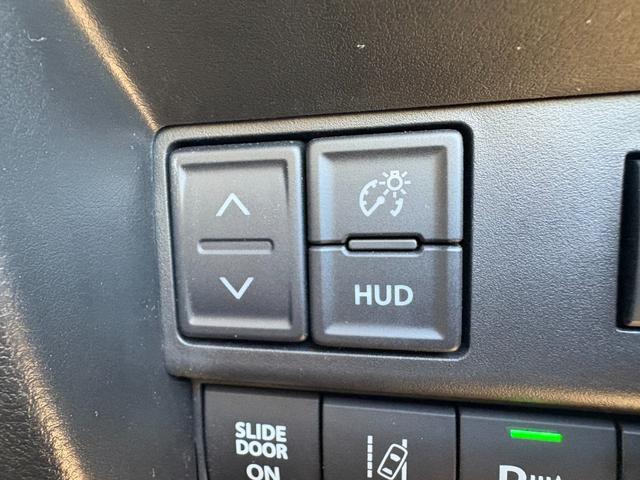 ソリオ ハイブリッドＭＺ　社外８インチナビ　フルセグＴＶ　ブルートゥース　ＤＶＤ再生　ＥＴＣ　両側電動スライドドア　ヘッドアップディスプレイ　コーナーセンサー　ドラレコ付き（33枚目）