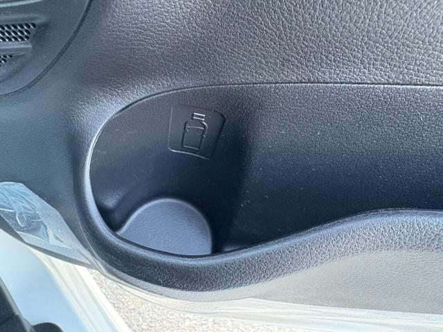 ソリオ ハイブリッドＭＺ　社外８インチナビ　フルセグＴＶ　ブルートゥース　ＤＶＤ再生　ＥＴＣ　両側電動スライドドア　ヘッドアップディスプレイ　コーナーセンサー　ドラレコ付き（64枚目）