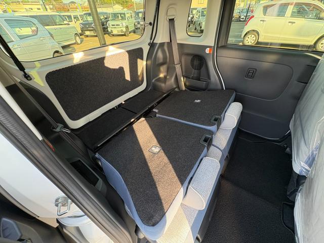 ムーヴキャンバス ストライプスＧ　届出済未使用車　衝突軽減ブレーキ　両側電動スライドドア　バックカメラ　シートヒーター　電子パーキングブレーキ　ブレーキホールド　ステアリングスイッチ（20枚目）