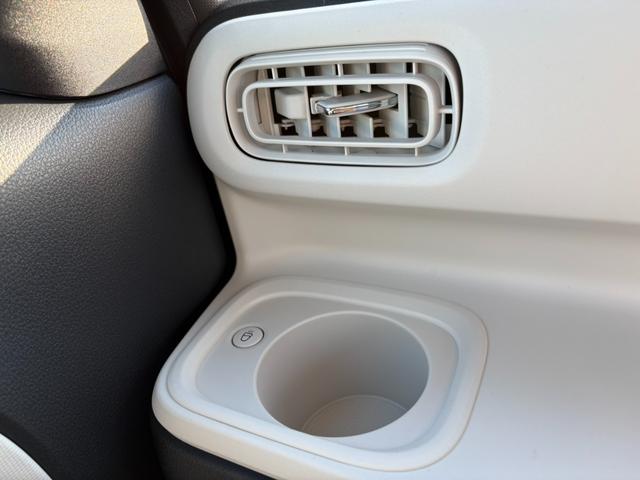 ムーヴキャンバス ストライプスＧ　届出済未使用車　衝突軽減ブレーキ　両側電動スライドドア　バックカメラ　シートヒーター　電子パーキングブレーキ　ブレーキホールド　ステアリングスイッチ（43枚目）