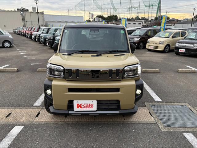 タフト Ｇ　ダーククロムベンチャー　届出済未使用車　衝突軽減ブレーキ　電子パーキングブレーキ　ブレーキホールド機能　ガラスルーフ　純正アルミホイール（8枚目）