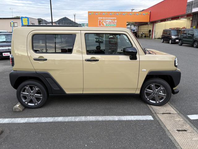 タフト Ｇ　ダーククロムベンチャー　届出済未使用車　衝突軽減ブレーキ　電子パーキングブレーキ　ブレーキホールド機能　ガラスルーフ　純正アルミホイール（10枚目）