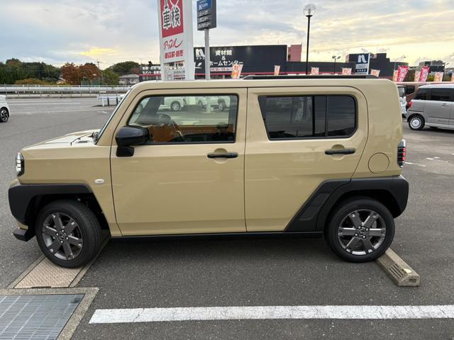 タフト Ｇ　ダーククロムベンチャー　届出済未使用車　衝突軽減ブレーキ　電子パーキングブレーキ　ブレーキホールド機能　ガラスルーフ　純正アルミホイール（14枚目）