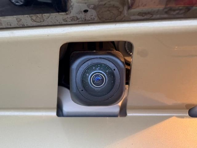 タフト Ｇ　ダーククロムベンチャー　届出済未使用車　衝突軽減ブレーキ　電子パーキングブレーキ　ブレーキホールド機能　ガラスルーフ　純正アルミホイール（16枚目）